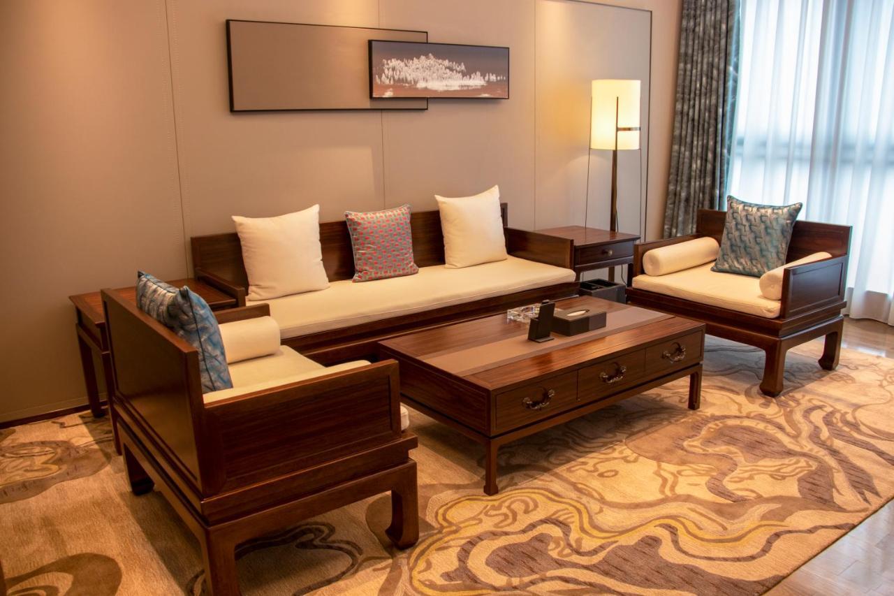 Guangzhou Pazhou Ln Dongfang Hotel Exterior foto